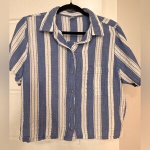 Old Navy Blue and White Striped Button Down Shirt